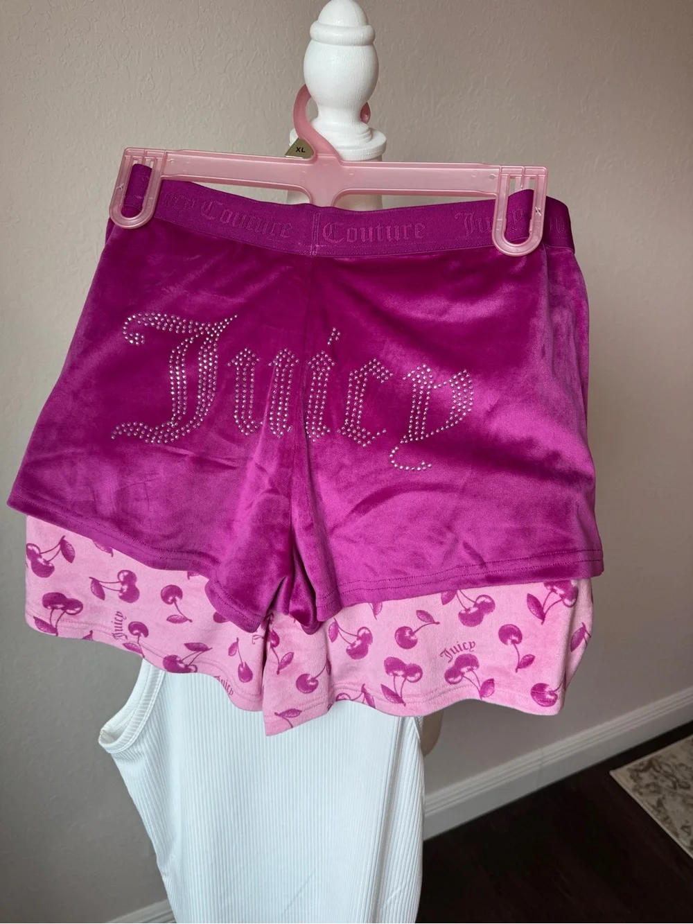 NWT Juicy Couture White Ribbed Tank with 2 Velvet Pink Cherry Boxer Shorts XL